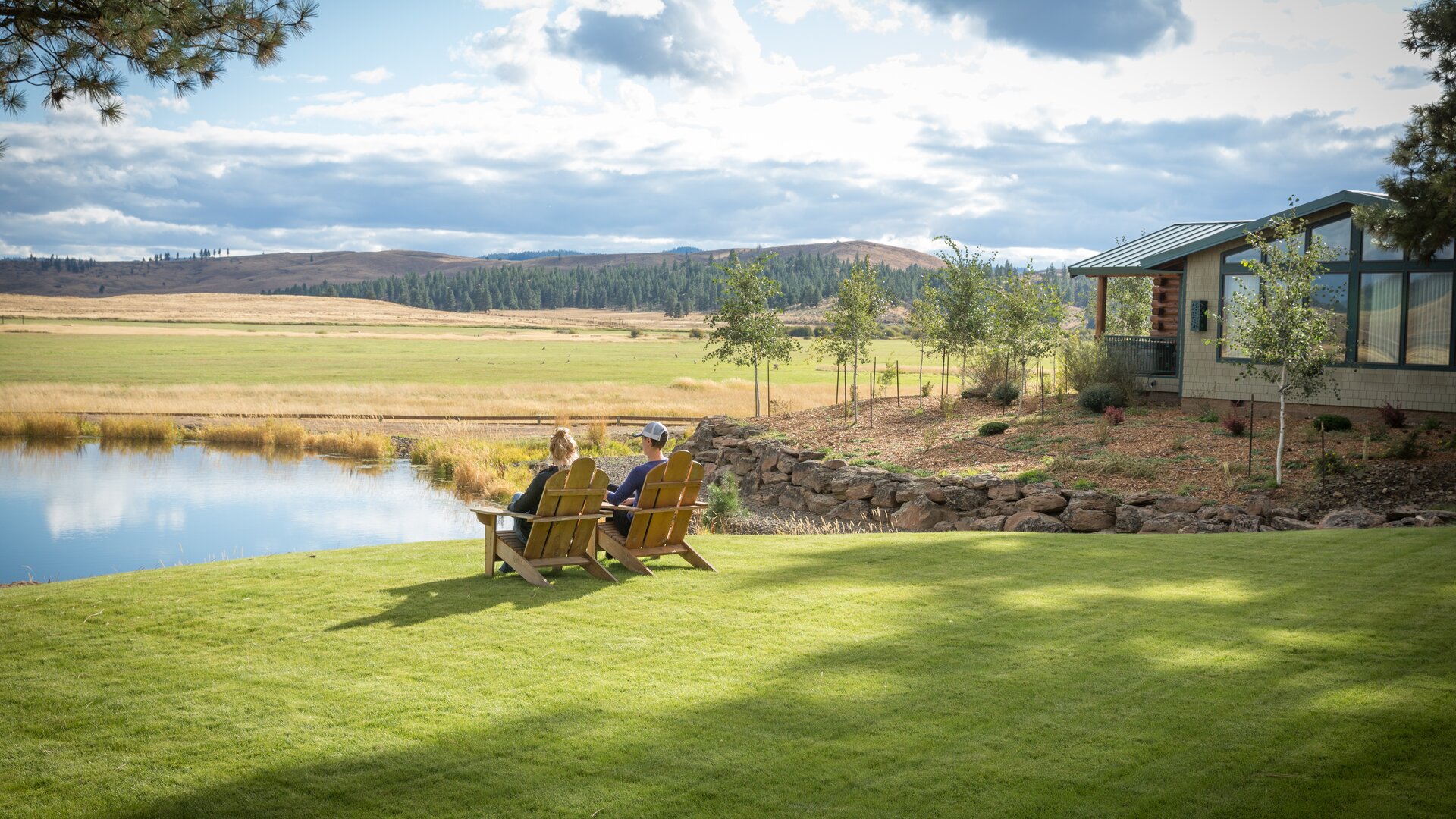 Outdoor Lounge Chairs