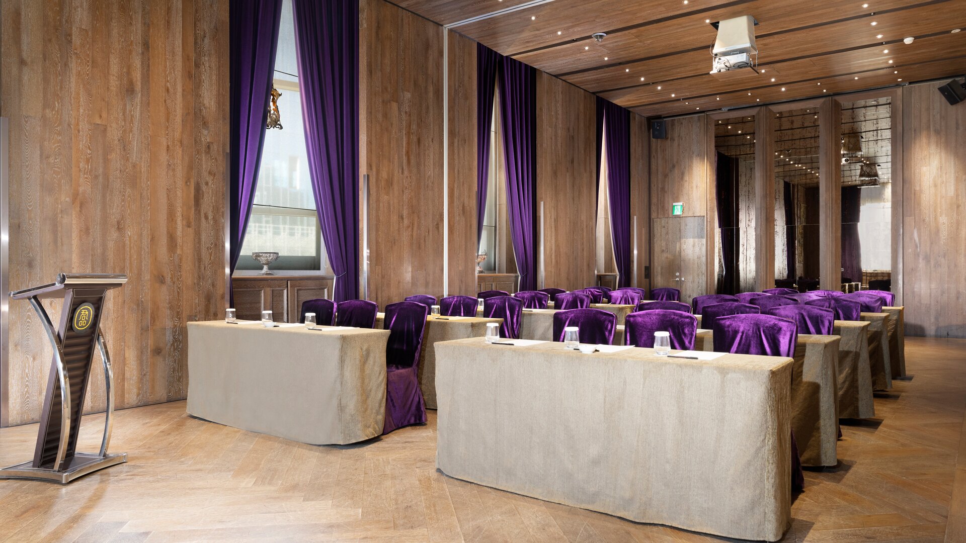 Multi-Functional Meeting Event Space with Conference or Classroom Seating