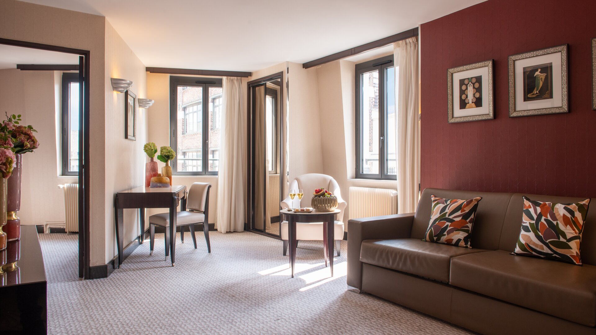 Junior Suite Executive Living Room