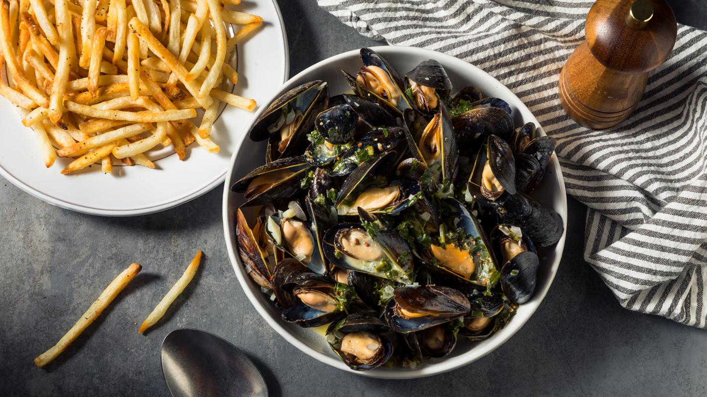 Cafe Degas Mussels