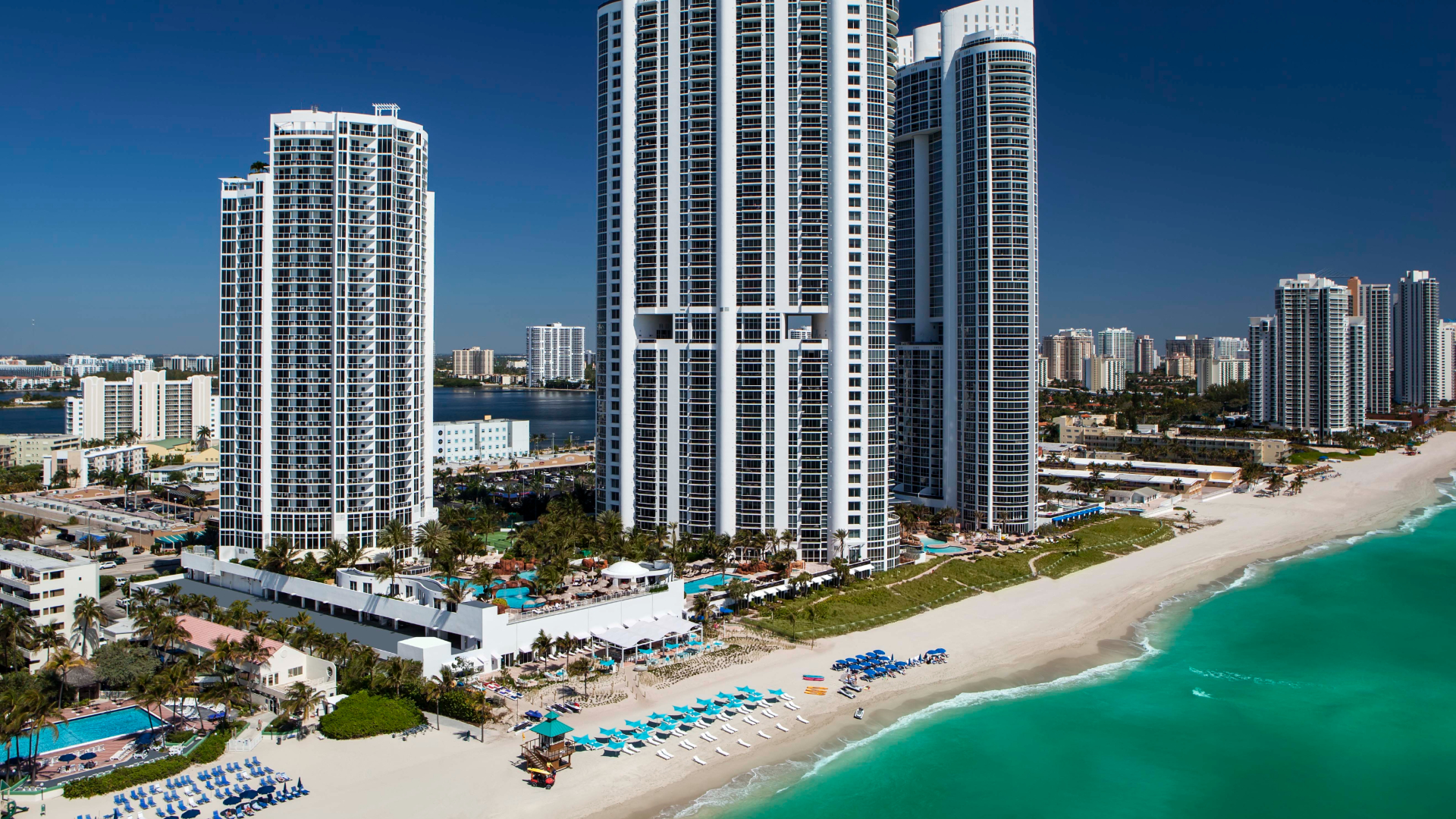 trump international beach resort miami