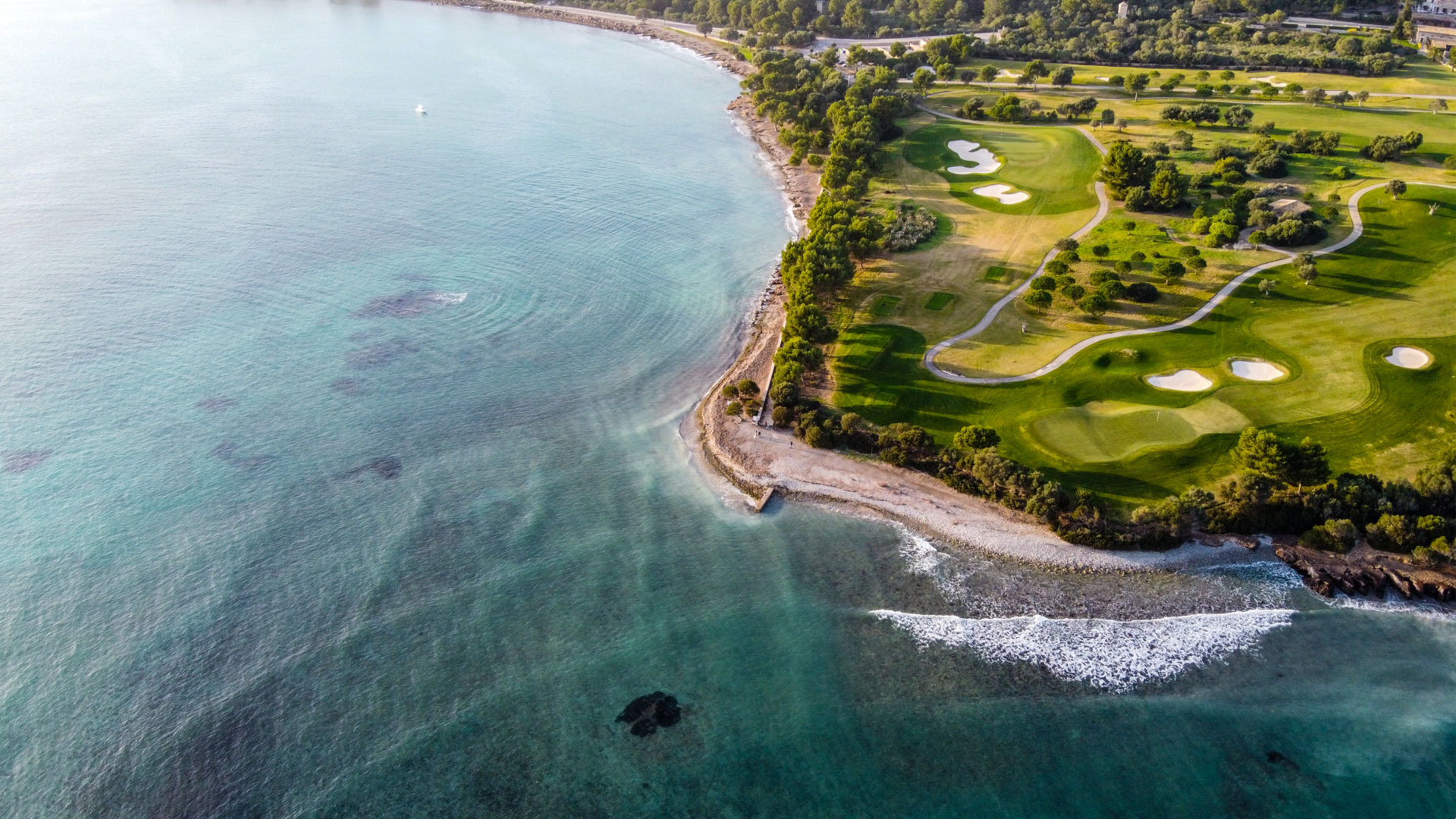 ocean side golf course