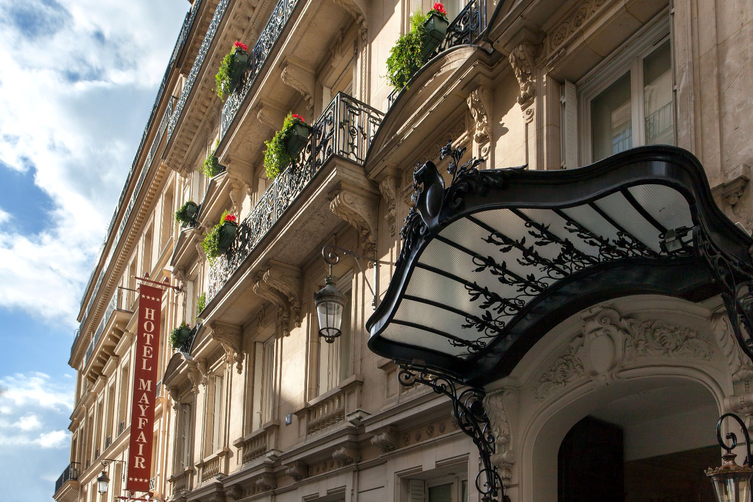 Hotel Mayfair Paris Facade