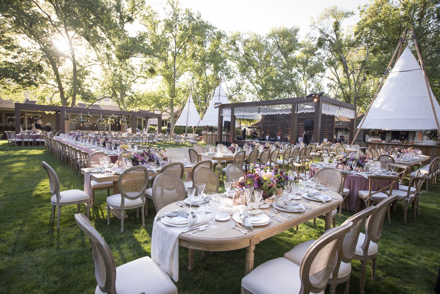 Grassy Oval Lawn Wedding Reception
