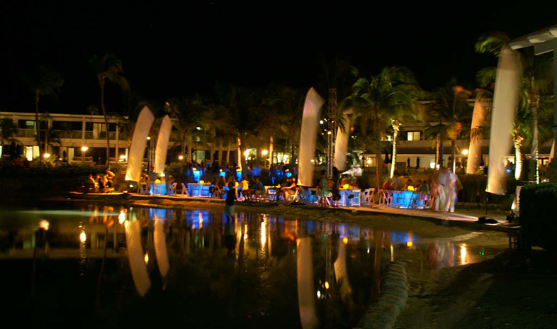 Hawks Cay Resort Poolside at night