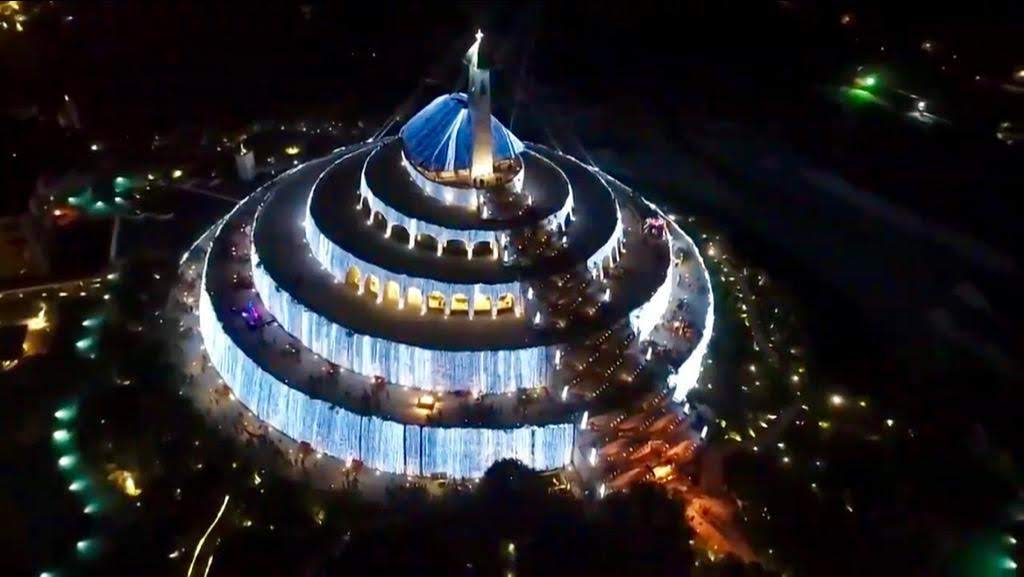 Convention Center Casa Espiral lit up at night