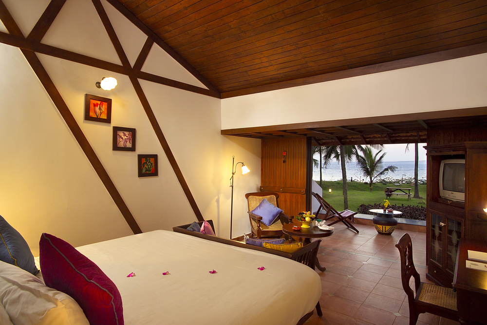 The Leela Kovalam, A Raviz Hotel Guestroom with Patio