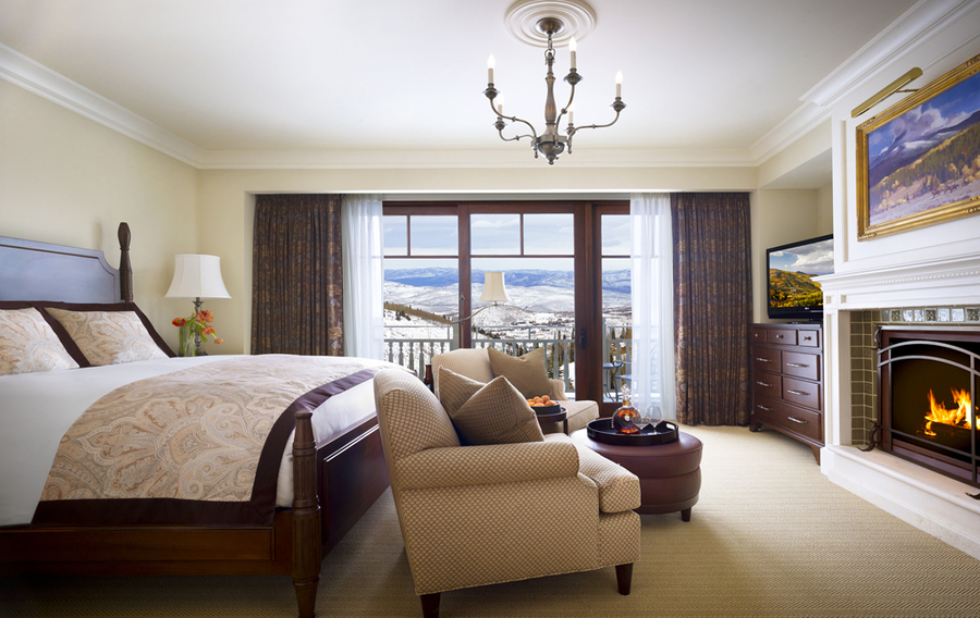 Guest Room with Fireplace