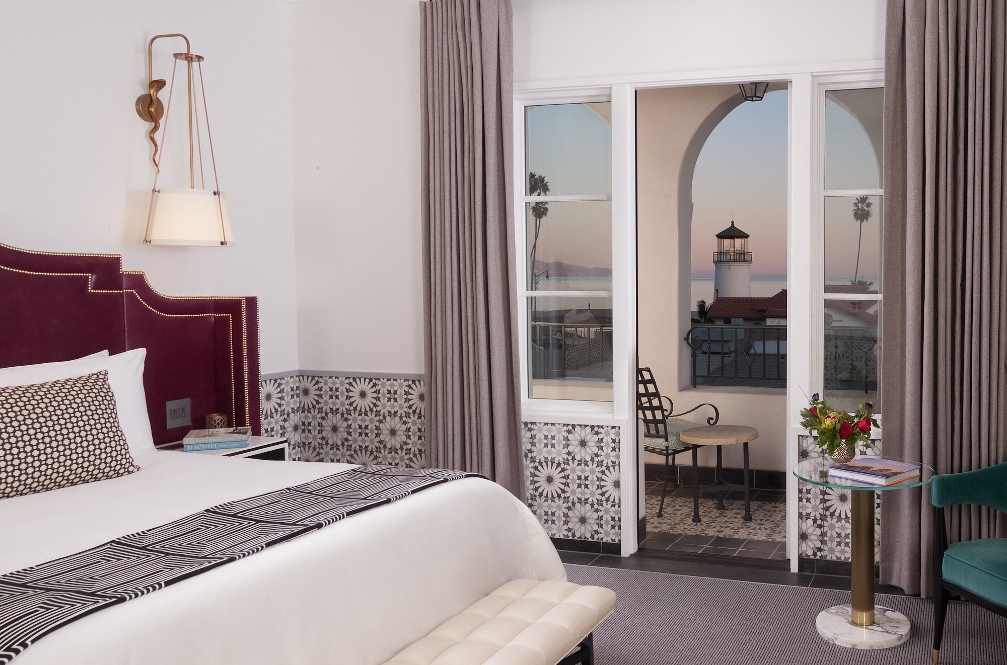 King Guestroom Lighthouse View