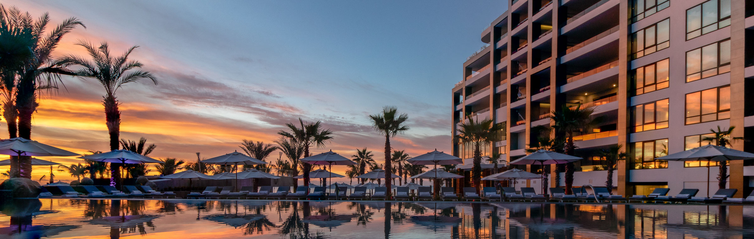 Garza Blanca Resort & Spa Los Cabos Pool at Sunset