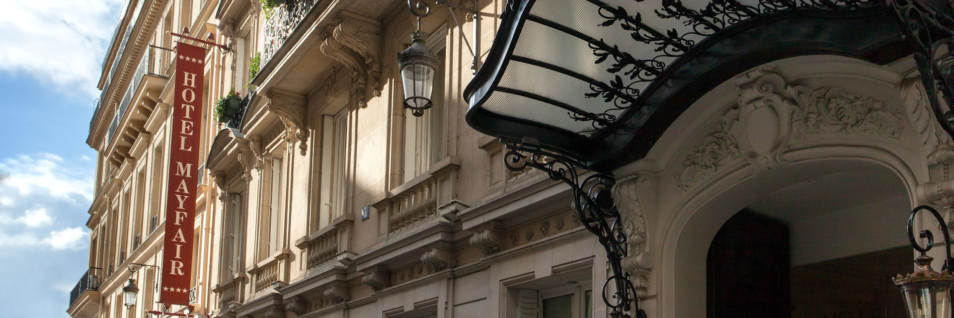 Hotel Mayfair Facade