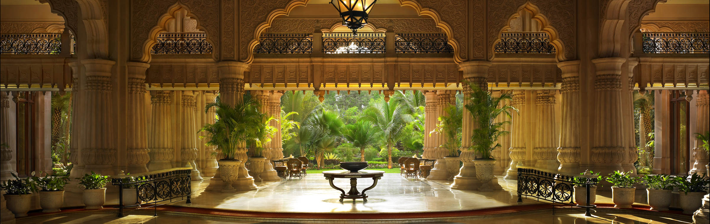 The Leela Palace Bengaluru Lobby