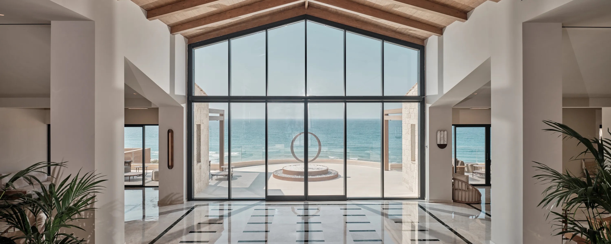 奥罗斯豪华海滩度假村