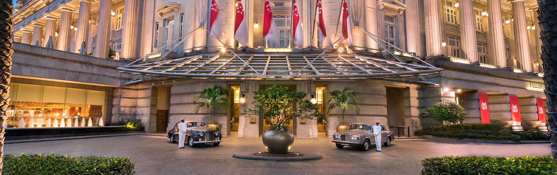 The Fullerton Hotel Singapore exterior