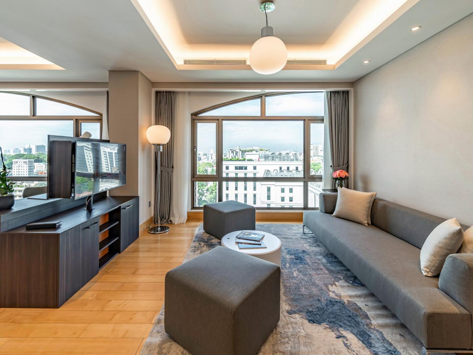 Deluxe Suite