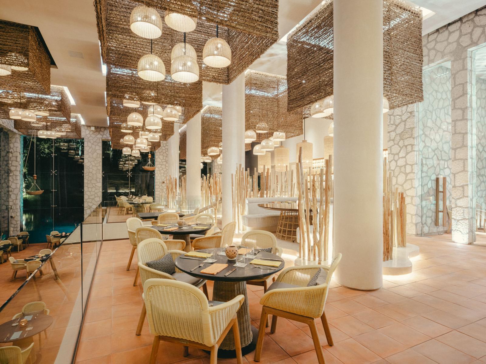 Hotel Xcaret Arte Dining