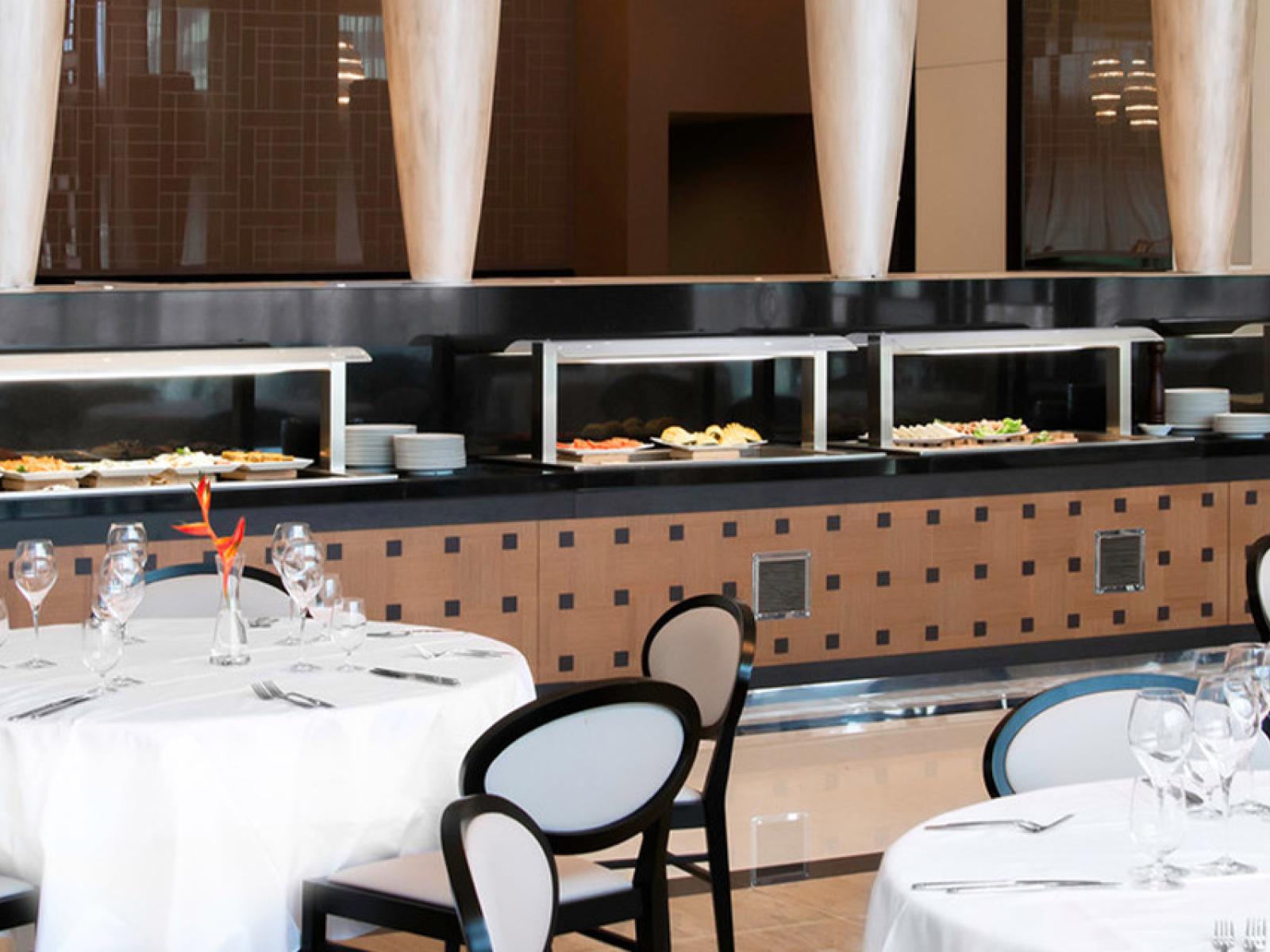 Grand Hotel Djibloho Mariposa Restaurant Buffet Area