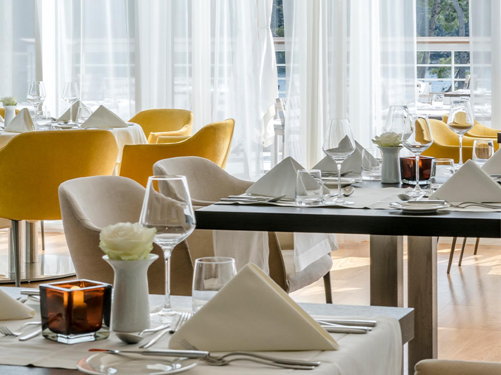 Hotel Bellevue Dining