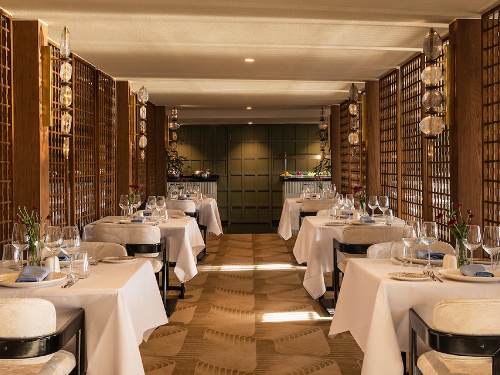 Mazaj M S Tulip Dining Area