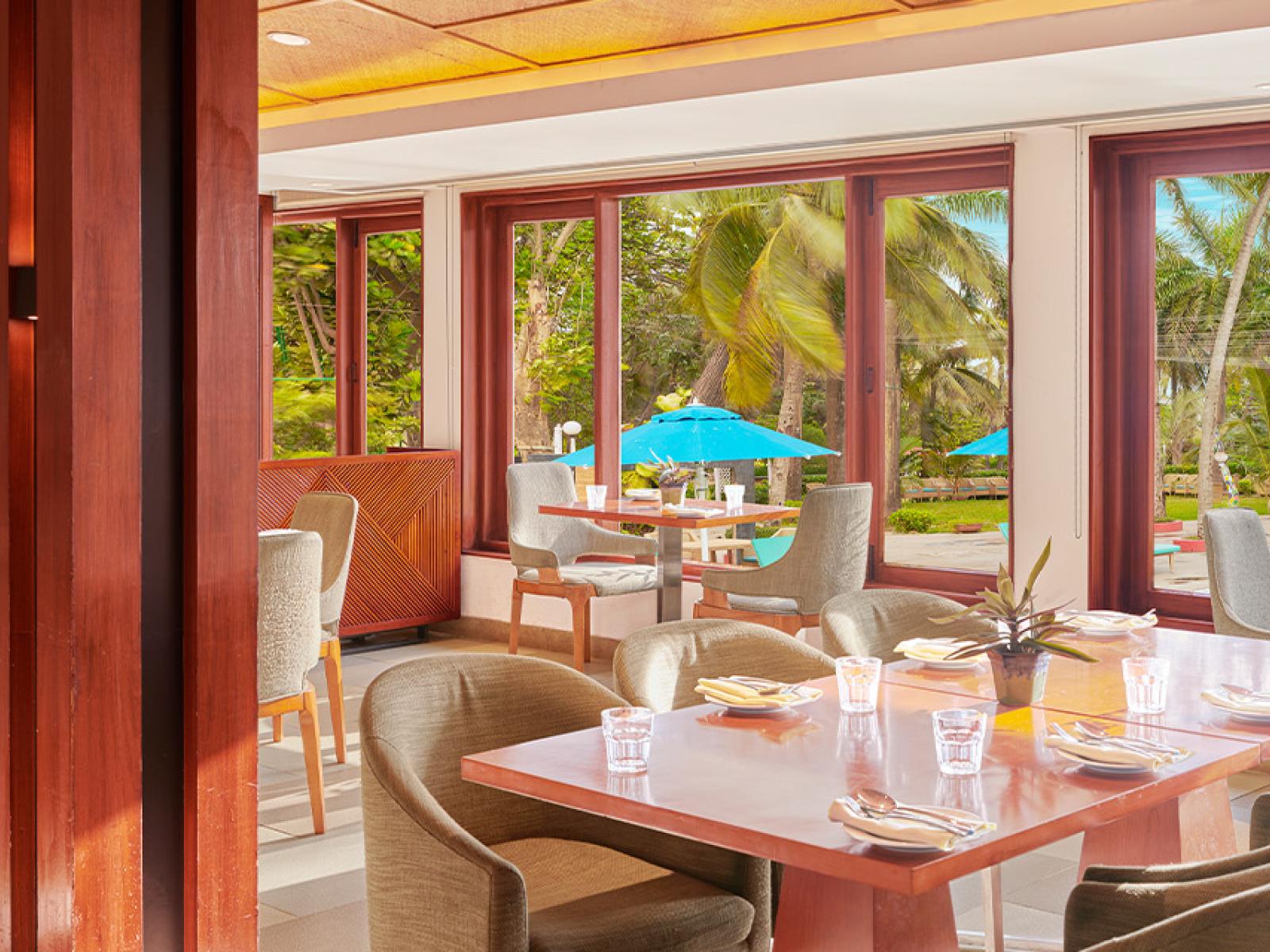 The Resort, Mumbai Dining