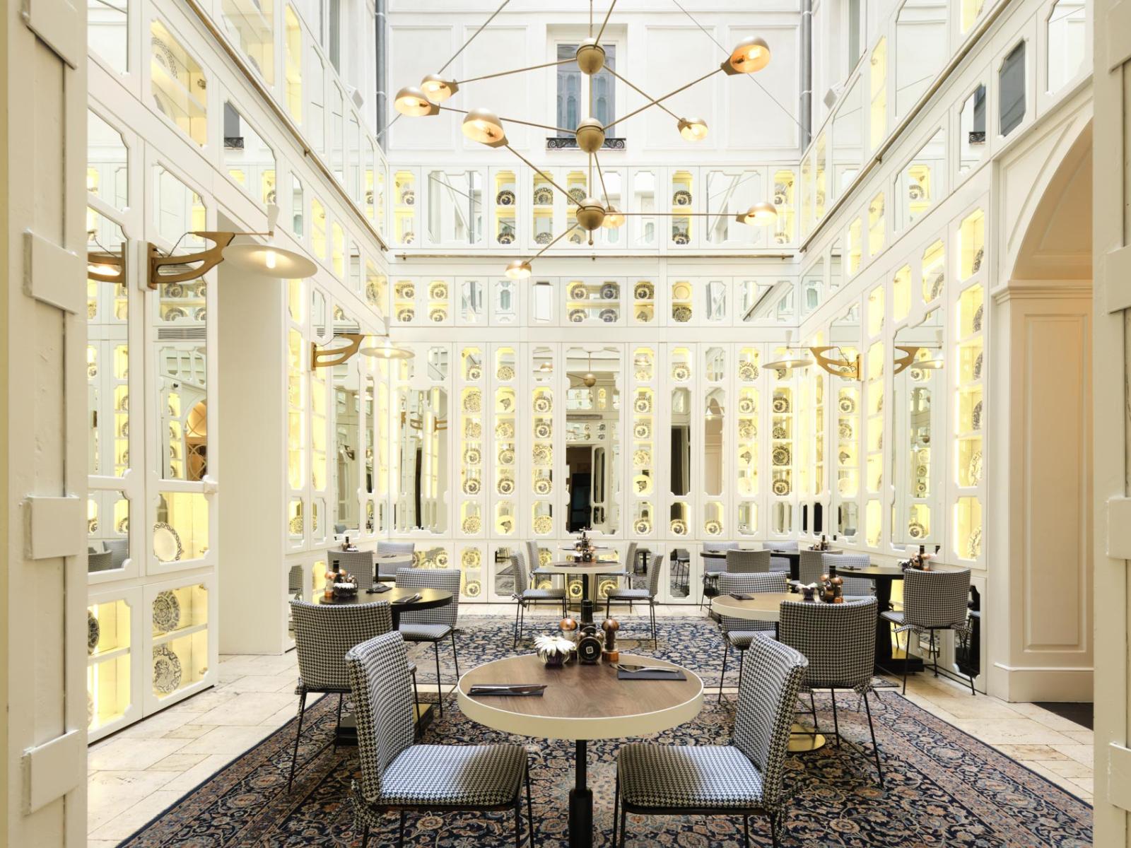 Only YOU Boutique Hotel Madrid Dining