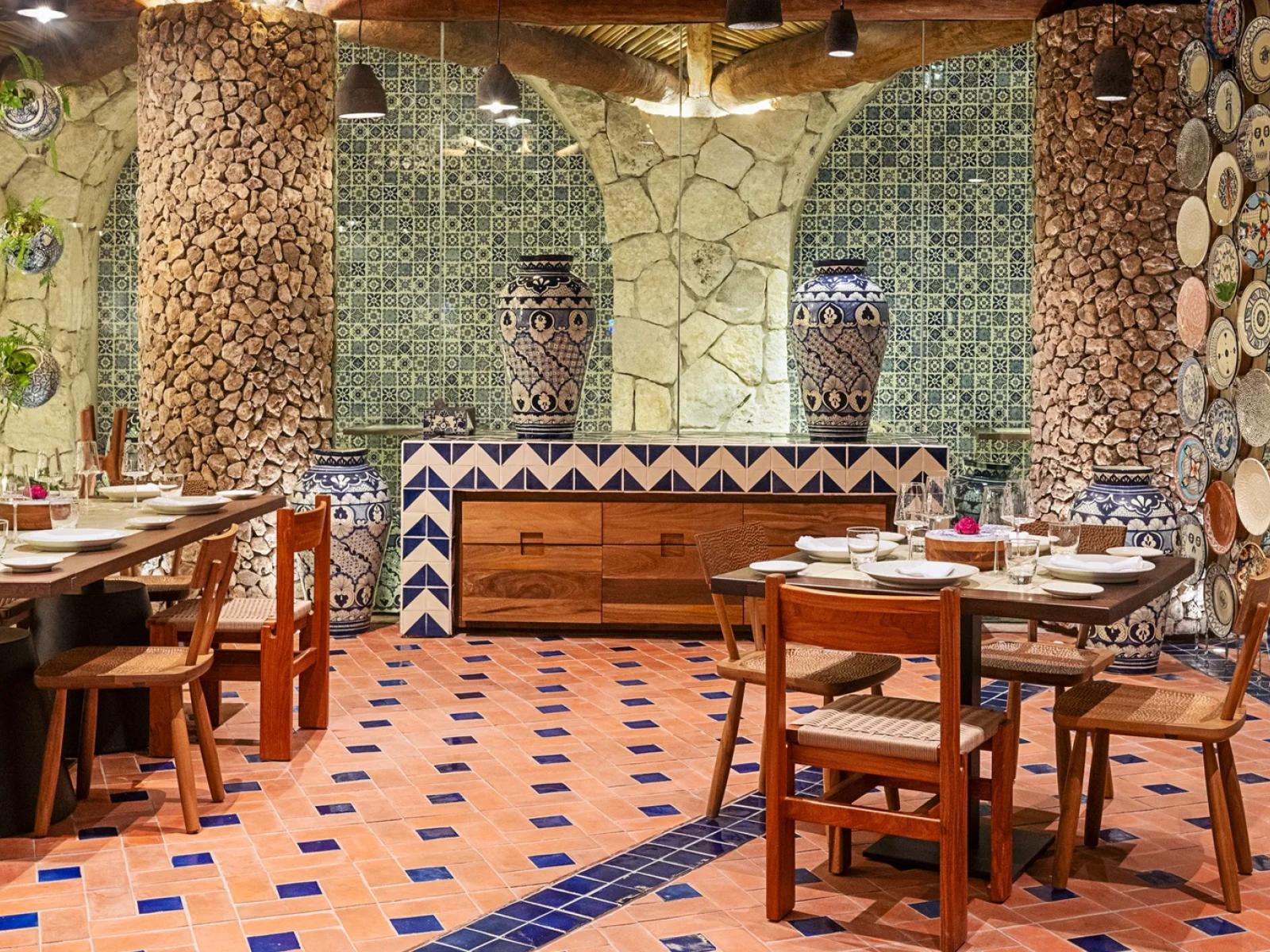 Azul Nogada Restaurant | Hotel Xcaret Mexico