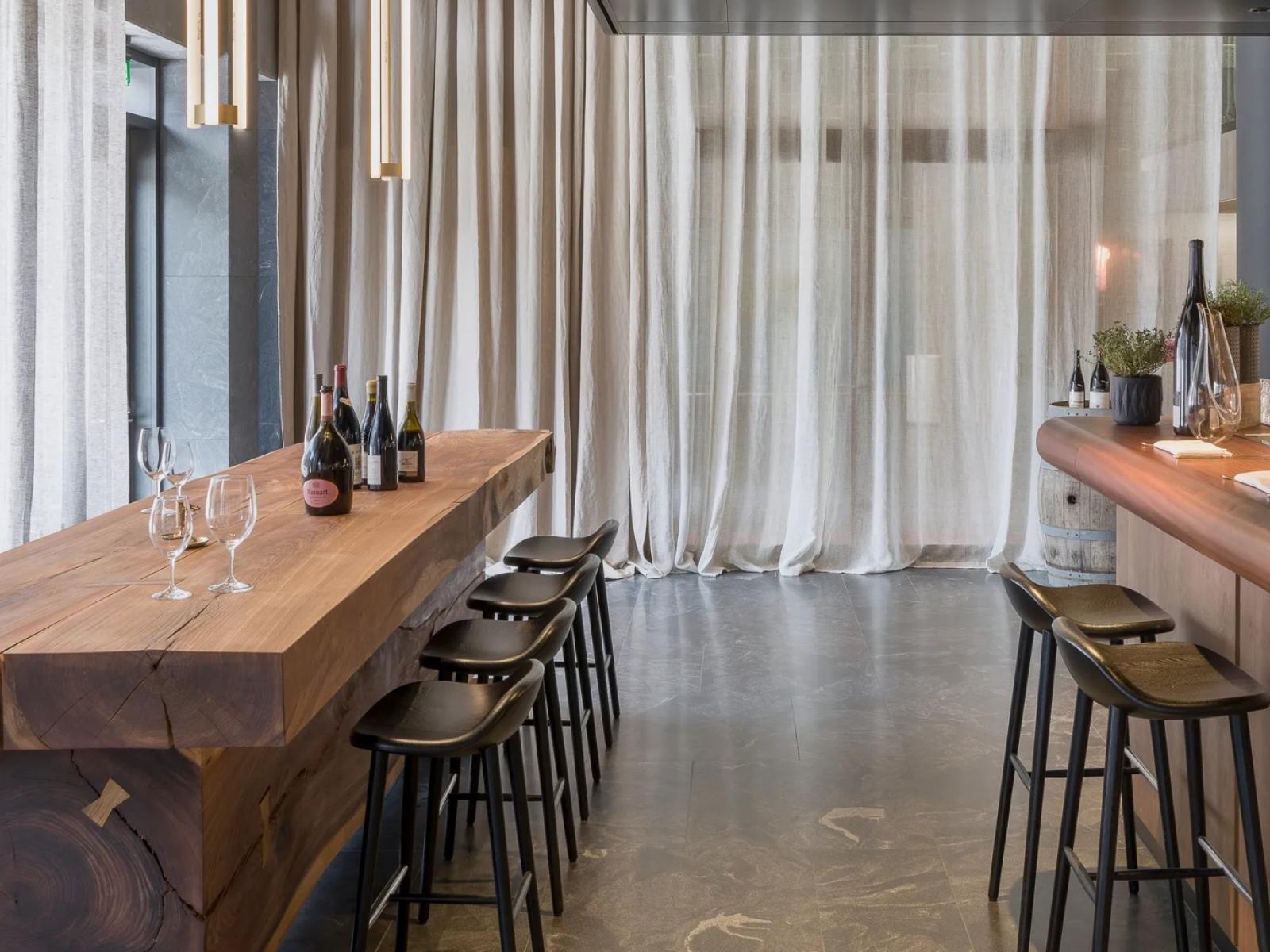 At Six | Blanche & Hierta Restaurant