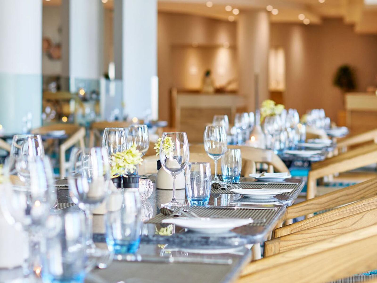 President Hotel | The Islands Restaurant 