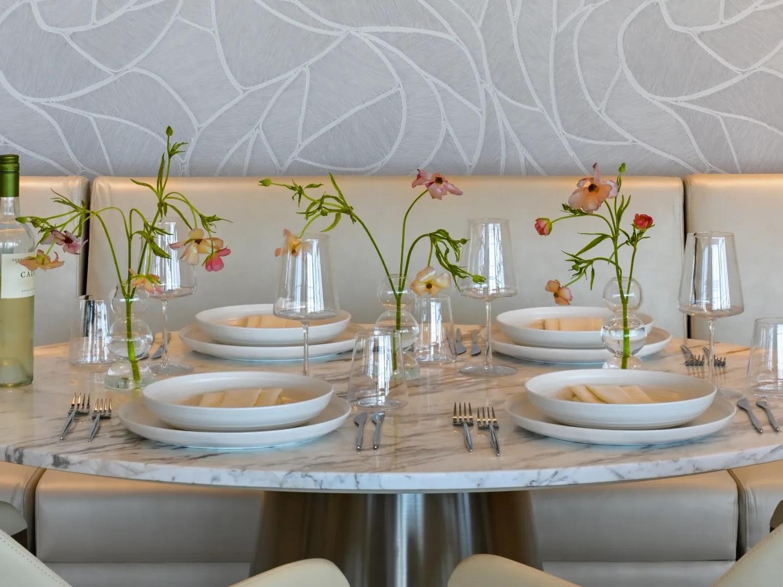 Amrit Ocean Resort & Residences | TULĀ Restaurant Dining Table