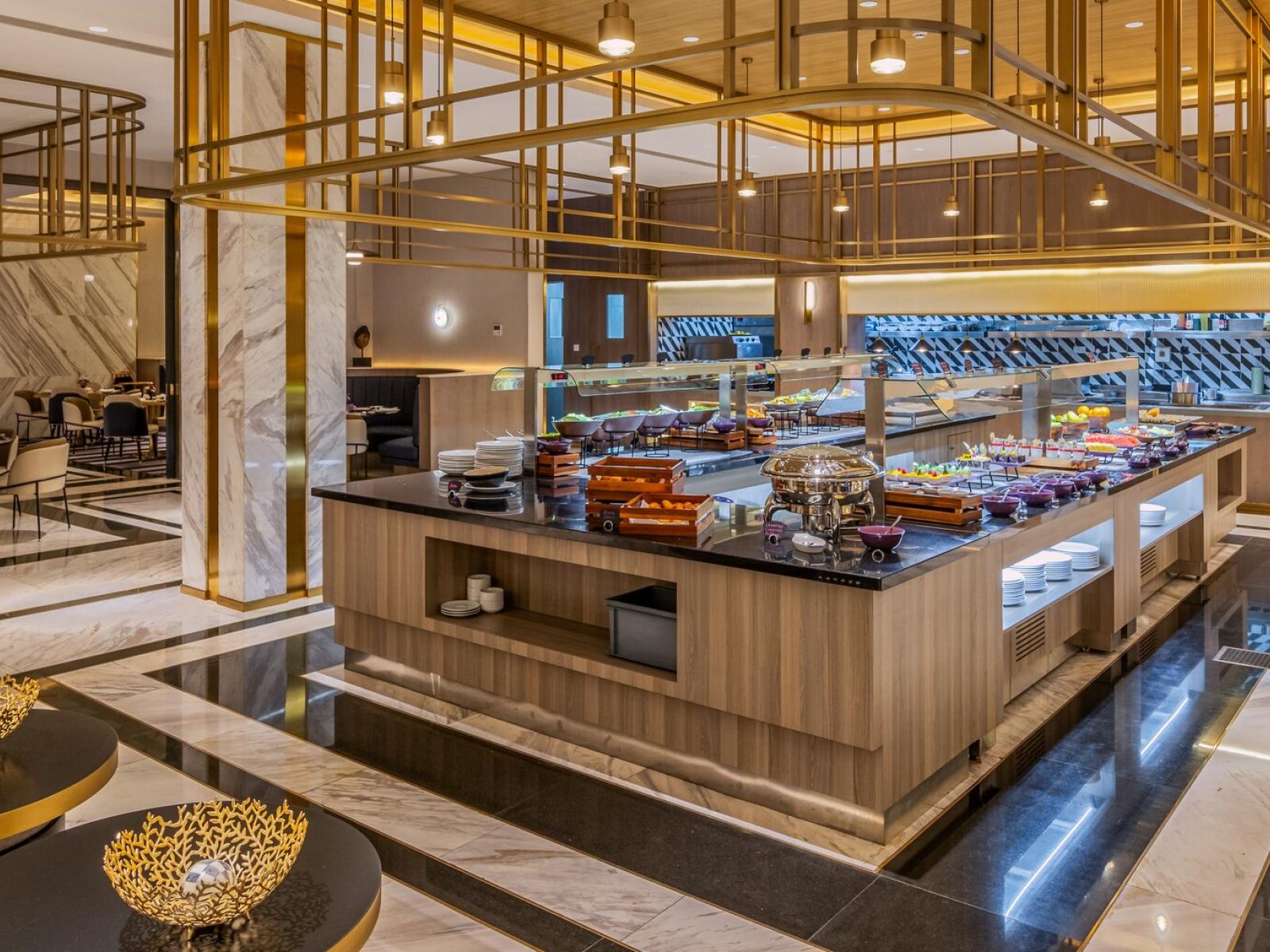 Glee Hotel Glow Restaurant Buffet