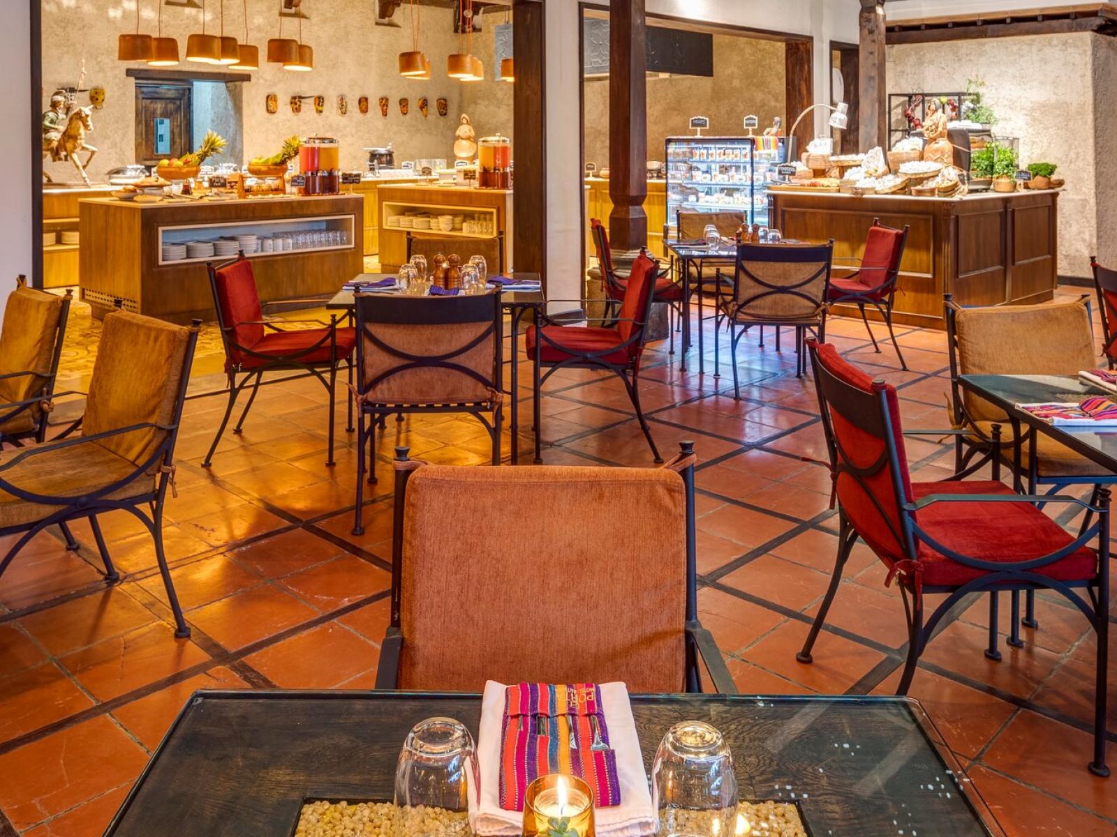 Porta Hotel Antigua Los Moros Restaurant