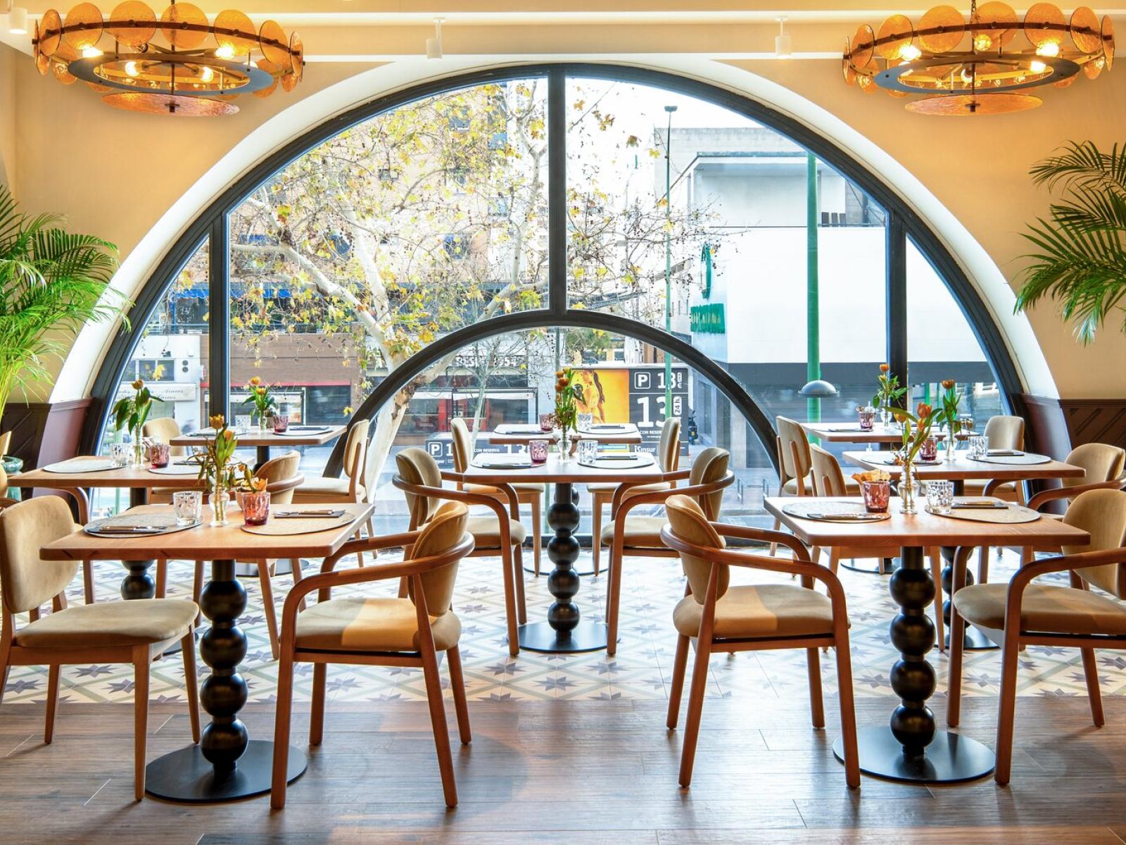 Only YOU Hotel Sevilla Desaynador Restaurant