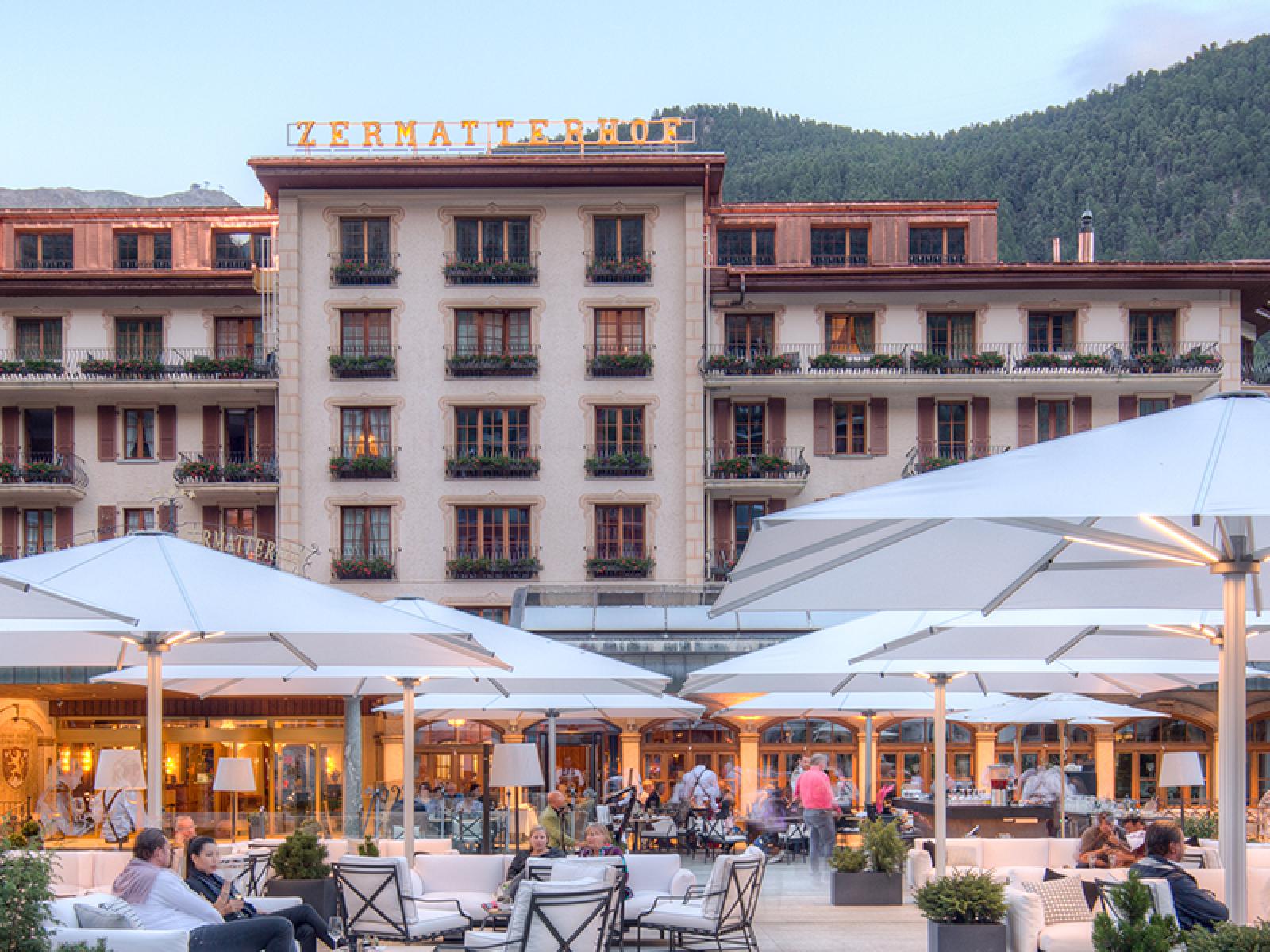 Grand Hotel Zermatterhof dining