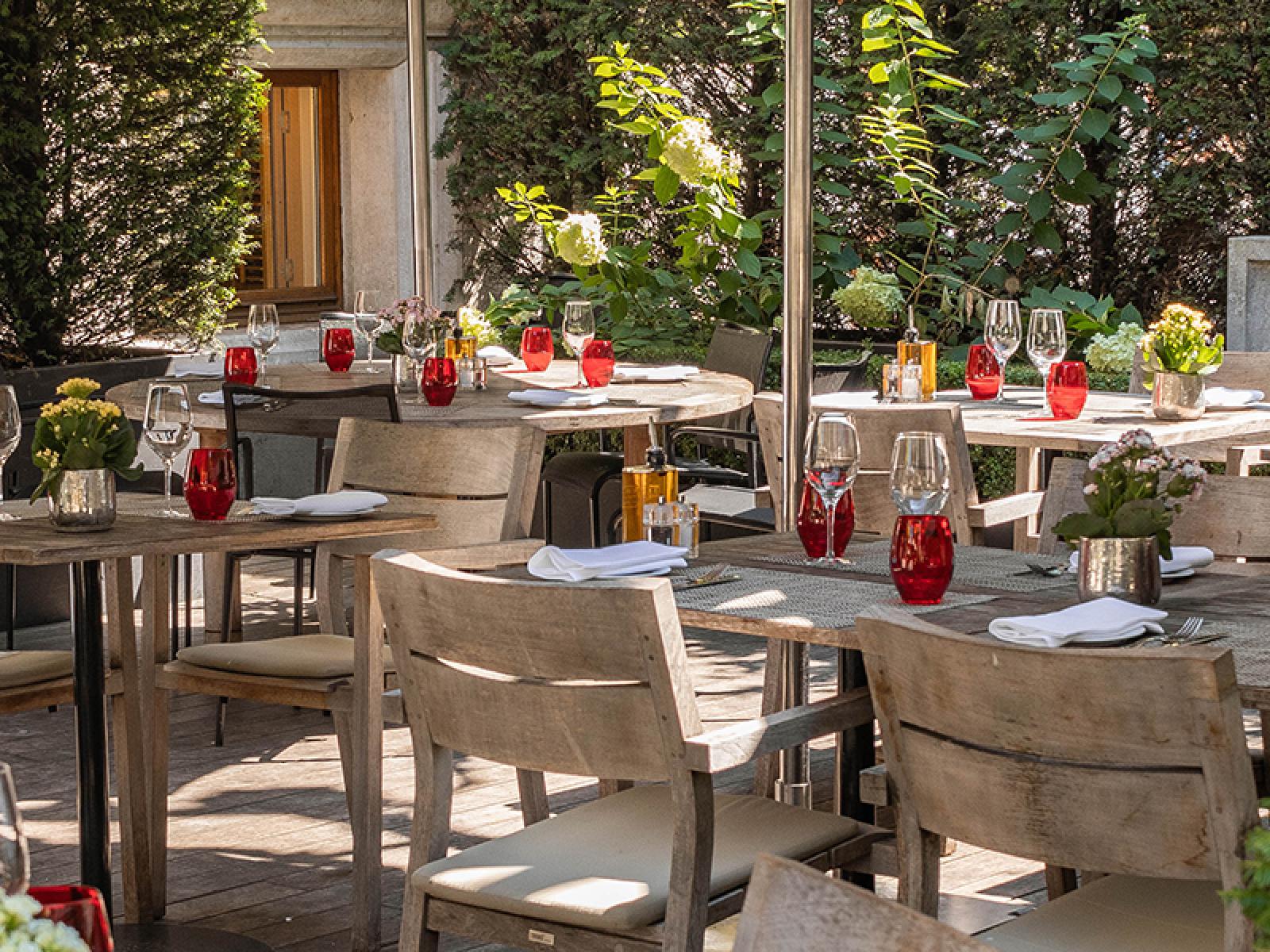 Hotel Metropole Geneve dining