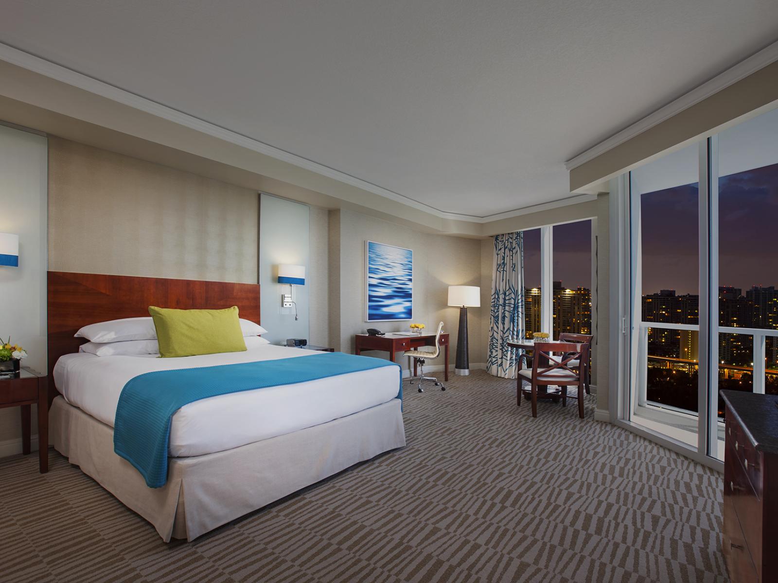 One Bedroom Suite Oceanview