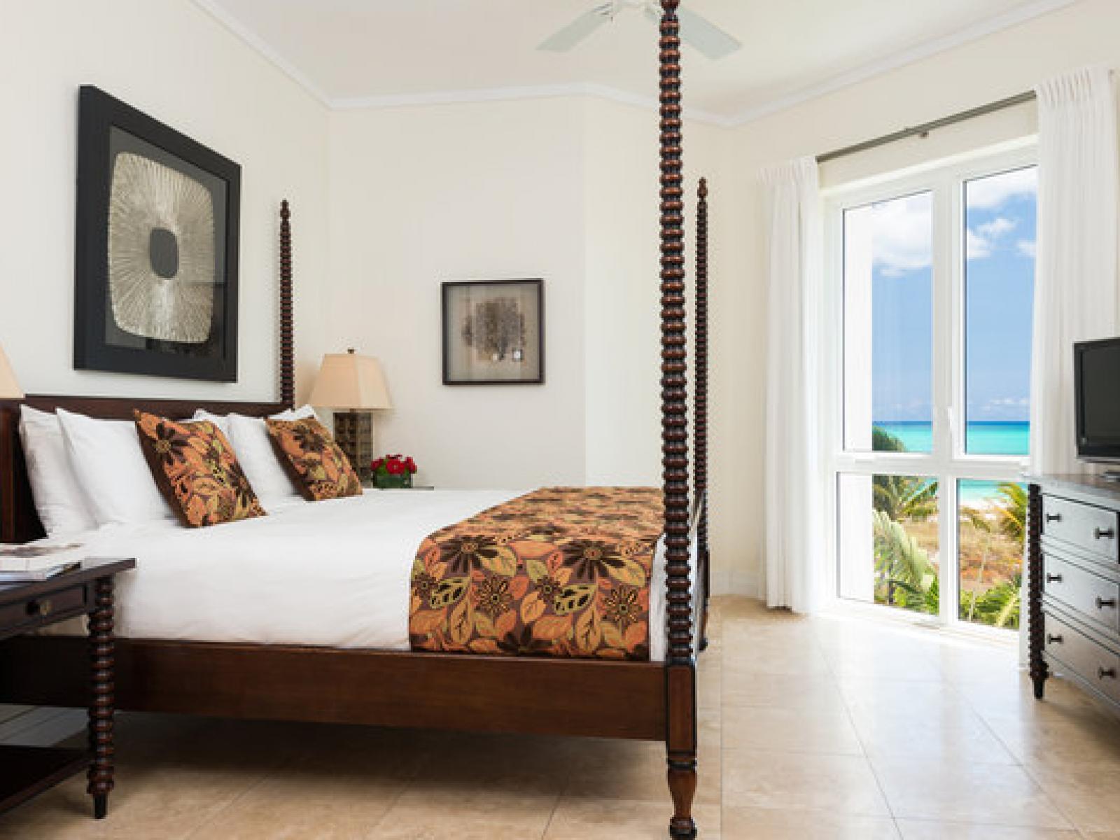 Ocean Front 1 bedroom Suite