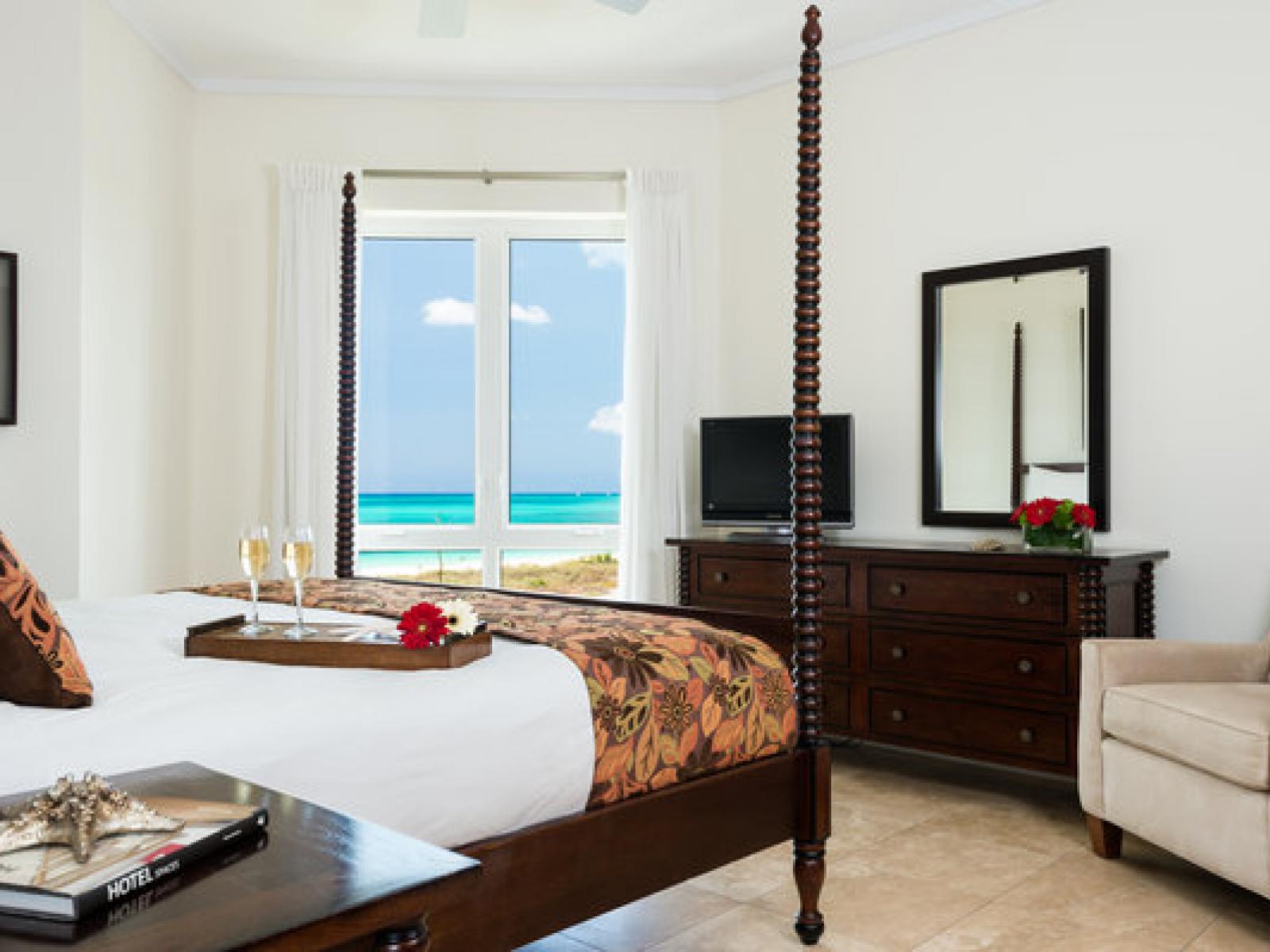 Ocean Front Luxury 2 Bedroom Suite
