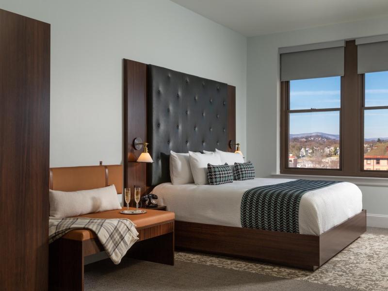 Liberty Trust  Rooms - Classic King