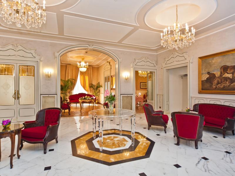 hall secondo piano