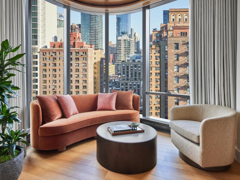 corner one bedroom suite seating area