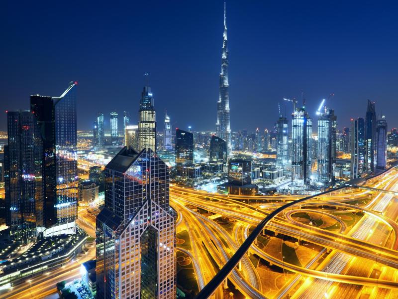 Dusit Thani Dubai at night