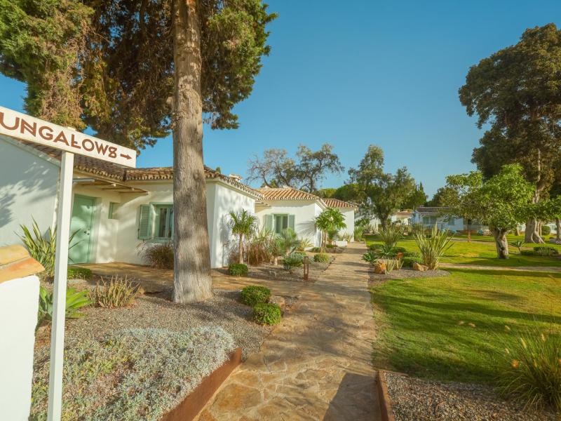 Entrance to the Bungalows