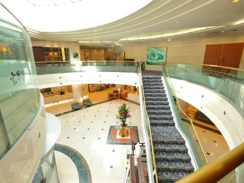 Aerial of lobby