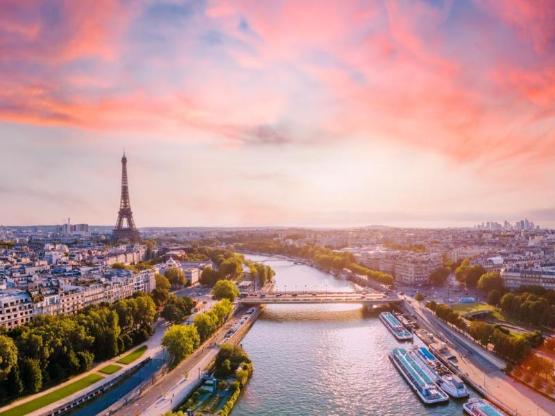 Discover Destinations in Paris