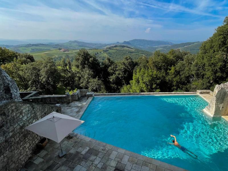 Borgo Pignano Pool View