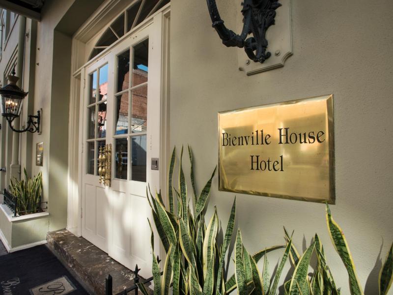 Bienville House Hotel Entrance