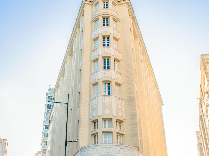 Fera Palace Hotel Facade