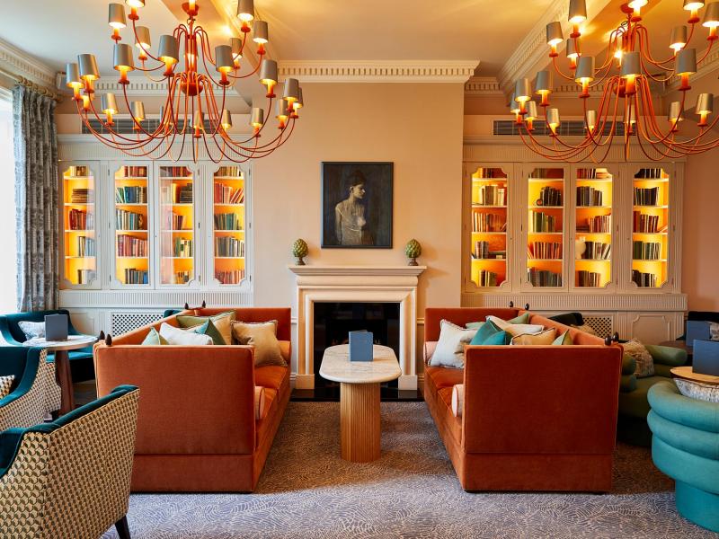Common Area Lounge