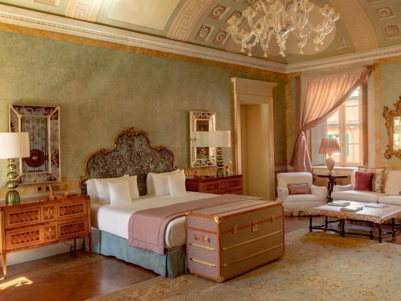Grand Junior Suite in the Villa