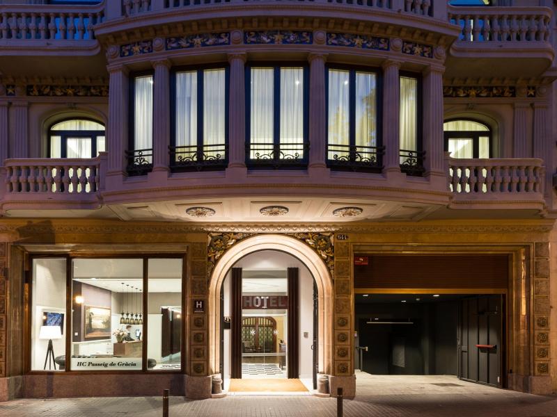 Catalonia Passeig de Gracia at night